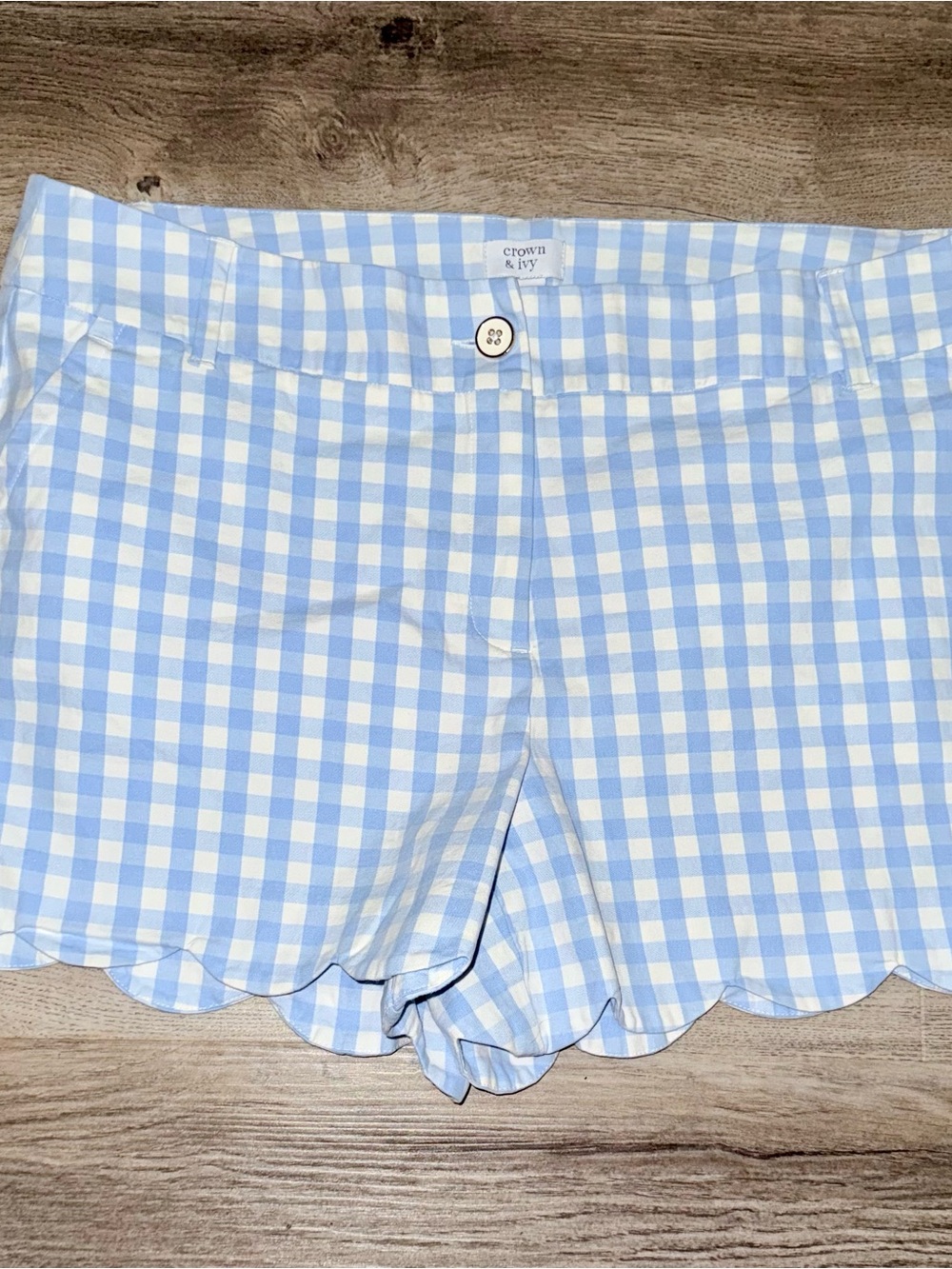 crown & ivy Size 16 * Blue and White Gingham Scallop Hem Shorts